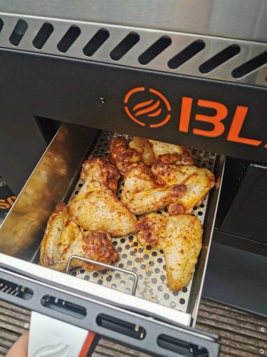 Blackstone 36"-os gázgrill Aifryer-rel